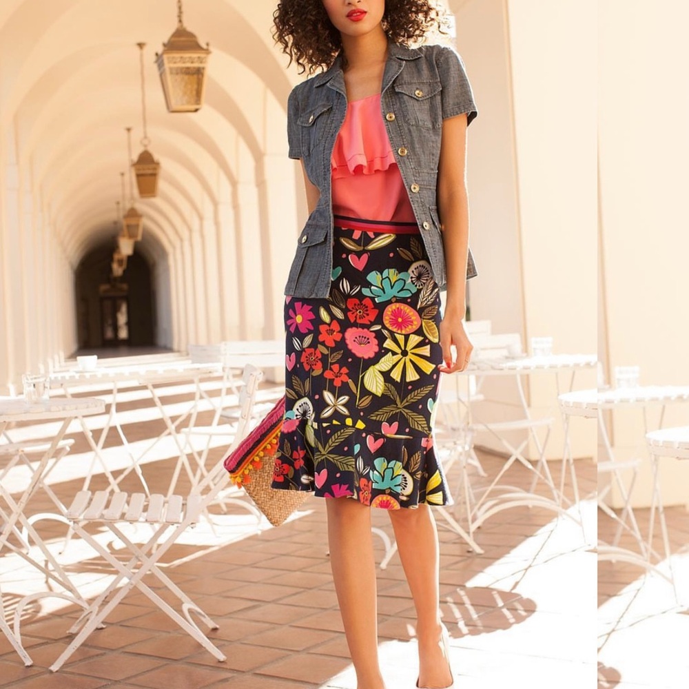 TRINA TURK Alina Floral Navy Trumpet Flounce Hem Skirt Women's Size 2 NEW